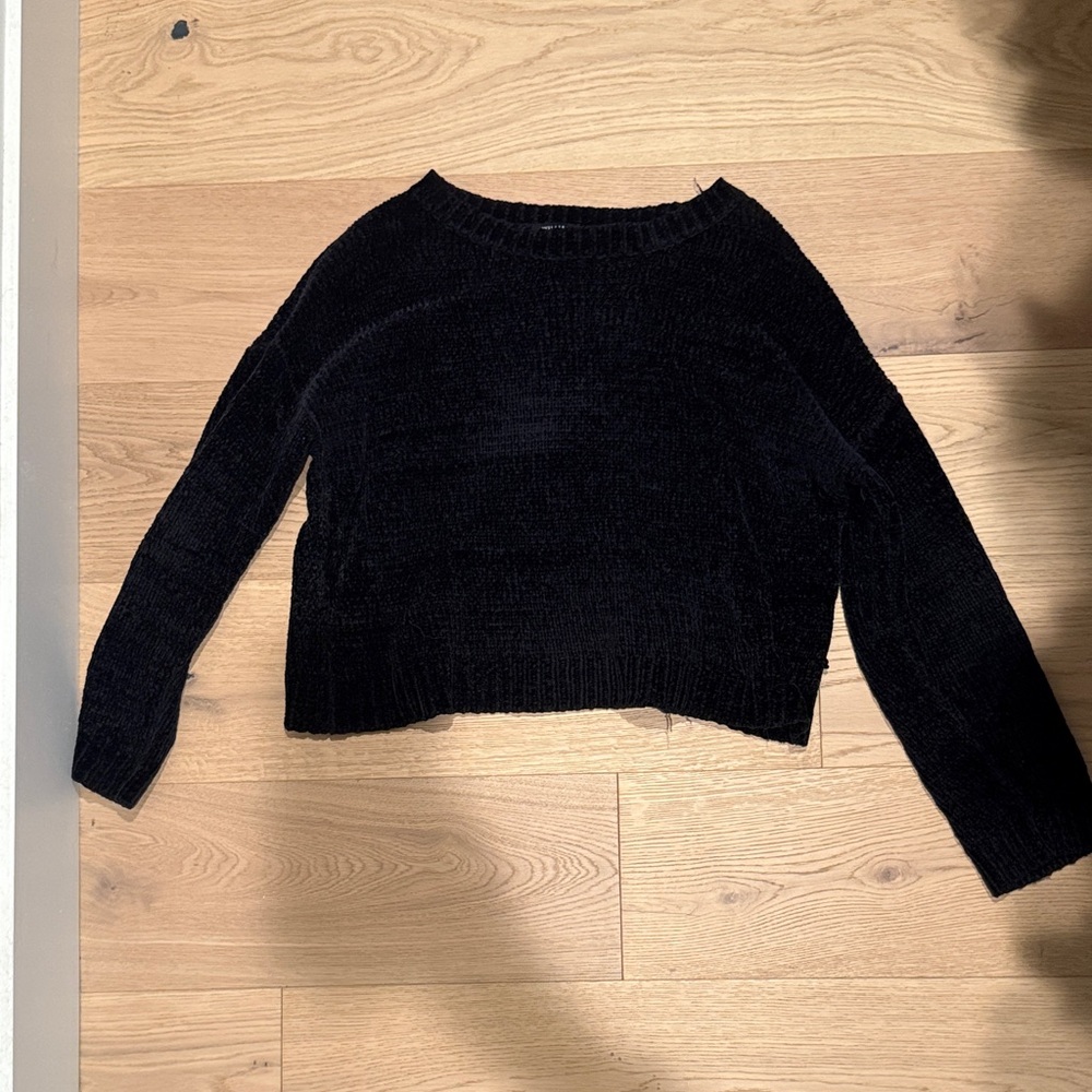 Women's Black Sweater William B